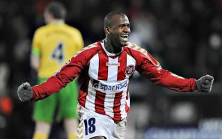 Paulistão: Comercial acerta com meia que disputou a Liga dos Campeões