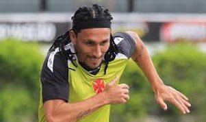 Carioca: Volante pode deixar o Vasco e voltar ao futebol argentino