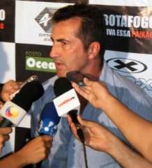 Piauiense: Após namoro, Piauí confirma técnico ‘rodado’ no Estado