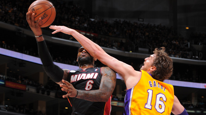 Basquete: Heat derrota Lakers fora na rodada de Natal da NBA