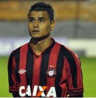 Carioca: Flamengo dá chapéu no Corinthians e encaminha acerto com meia