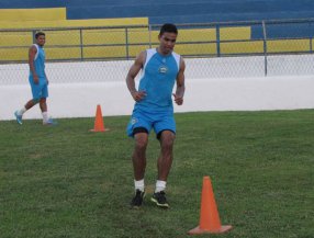 Paulista A2: São Caetano contrata lateral que jogou a Série B