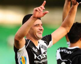 ESPECIAL ARTILHEIROS 2013: Hernane brilha e é o maior goleador do país