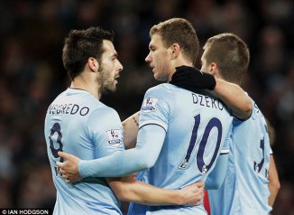 INGLÊS: City sofre para vencer, mas assume liderança provisória