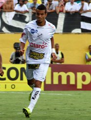 Paulistão: ‘Curinga’ renova contrato e retorna ao Bragantino