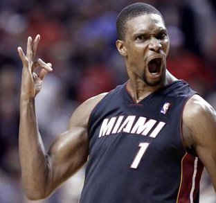 NBA: Sem LeBron, Bosh brilha e Heat bate Blazers