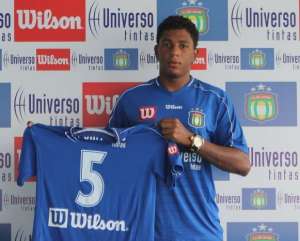 É OFICIAL! Comercial contrata volante que disputou a Série B em 2013