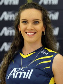 Vôlei: Central do Amil quer começar 2014 com o pé esquerdo