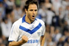 Ex-atacante argentino do Corinthians é agredido e assaltado em Buenos Aires