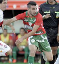 Volante recebe proposta do Japão e pode frustrar São Paulo e Timão