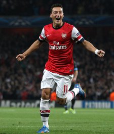 Inglês: Arsenal pode ter nove desfalques para defender liderança