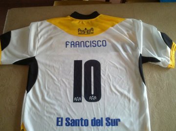 Argentinos fundam time de futebol em homenagem ao papa