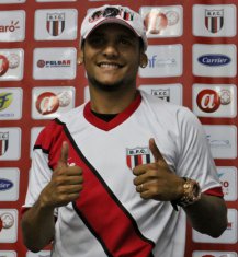 Paulistão: Botafogo apresenta ex-meia de Ponte e Flamengo