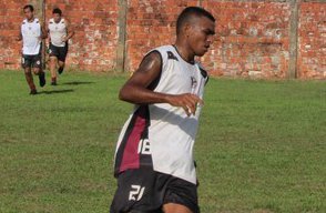 Trágico! Jogador ídolo no Norte é encontrado morto em sua casa