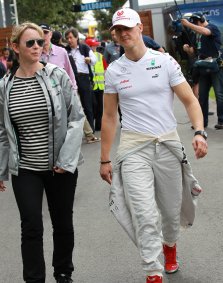 Empresária reitera que estado de Schumacher é crítico