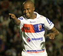 Catarinense: Ex-PSG e São Paulo, atacante acerta com Metropolitano