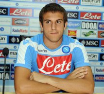 Santos espera anunciar ex-São Paulo junto com Vargas na próxima semana