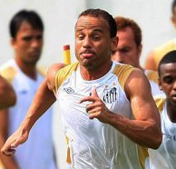 Ex-Benfica, “vovô” do Santos lamenta morte de Eusébio