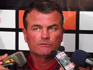 Conhecido em Portugal, Mazola Júnior lamenta a morte do ídolo Eusébio