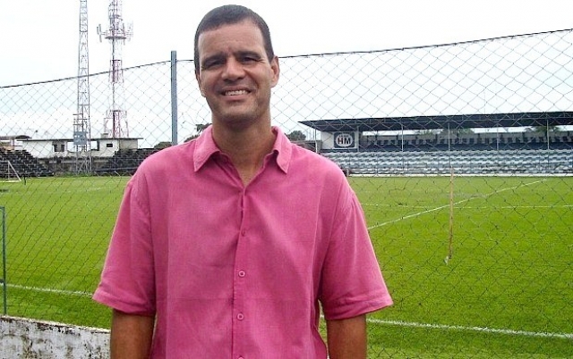 Mato-Grossense: Atrasadinho contrata técnico para não passar vergonha