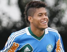 Com ajuda de parceiro, Palmeiras deve manter atacante