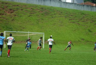 Jogo-treino entre times da Série A2 e A3 termina em pancadaria