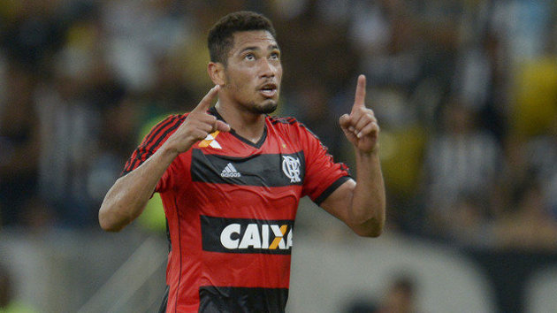 Carioca: Podendo perder “Brocador”, Fla negocia com campeão da Libertadores