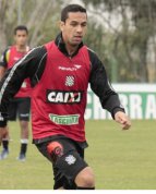 Zagueiro deixa o Figueirense e vai para o futebol japonês