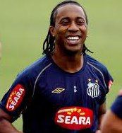 Volante e meia devem ficar fora de estreia do Santos