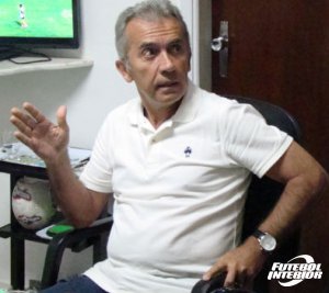 Nelsinho Batista elogia Kashiwa Reysol da Copa SP e confirma que aproveitará zagueiro