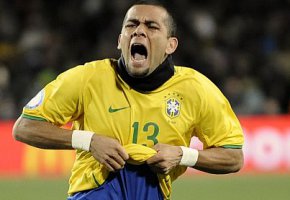 Brasileiro entra pela quarta vez na Seleção dos melhores da FIFA