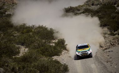 Rally Dakar: Mitsubishi Petrobras sobe mais três posições e se aproxima do top 10