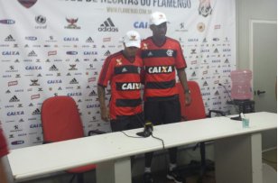 Carioca: Flamengo apresenta zagueiro equatoriano e lateral Léo