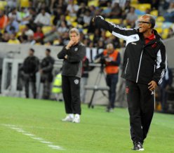 Carioca: Jayme de Almeida escala time reserva na estreia do Fla