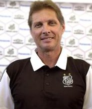 Paulistão: Oswaldo celebra vitória e exalta conjunto do Santos