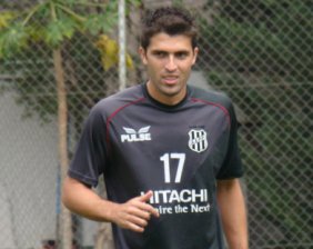 Zagueiro da Ponte comemora ‘folga forçada’ no Paulistão Chevrolet