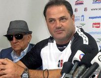 Copa do Nordeste: Vica aprova resultado, mas ainda quer evolução