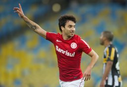 Gaúcho: Sem negociação com o Palmeiras, argentino continua no Inter