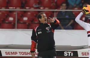 Mudança de ares: Zagueiro troca São Paulo por rival do Paulistão