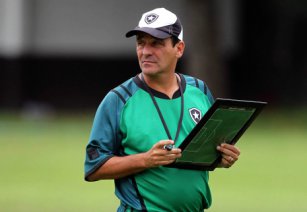 Carioca: Contra o Bangu, Botafogo inicia maratona de jogos