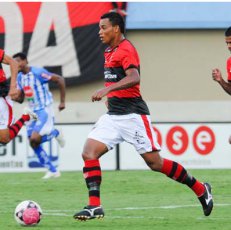 Paulistão: Ponte Preta contrata ex-meio-campista do Santos