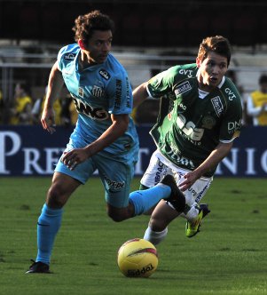 Paulista A2: Lateral sofre lesão e desfalca Guarani por três semanas