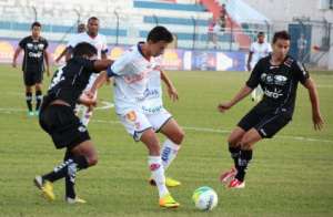 Penapolense 0 x 2 Bragantino - Dois contra-ataques mortais no fim do jogo
