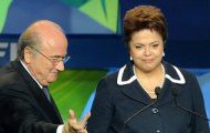 Copa 2014: Dilma e Blatter tentam mostrar ‘paz’ entre Brasil e Fifa