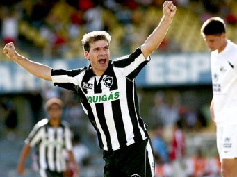 Paulista A3: Em busca do gol mil, ídolo do Botafogo negocia com Independente