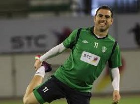 Meio campo mágico? Palmeiras acerta com ex-jogador do Corinthians