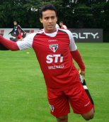 Carioca: Botafogo demonstra interesse em meia do São Paulo