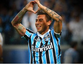 Atacante deixa Santos e São Paulo ‘chupando dedo’ e vai para Valencia