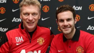 Inglês: Meia assina e se torna o mais caro da história do United