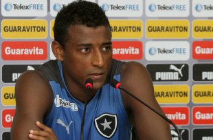 Carioca: Botafogo volta a usar o time reserva contra Cabofriense